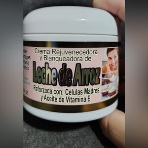 Rejuvenating and Whitening Cream Rice Milk - Pink/Gold Label